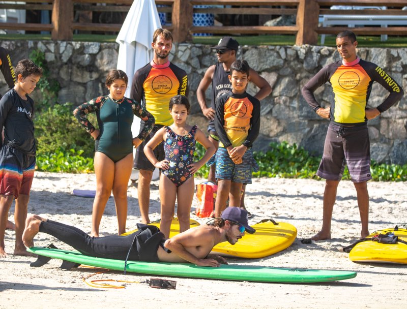 Pacote 8 aulas de Surf em Búzios